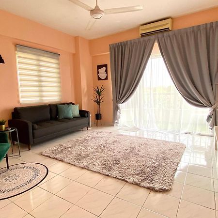 The Nest - Cozy 3-Bedroom Condo, شاه علام المظهر الخارجي الصورة